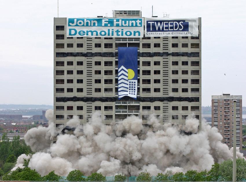 伦敦一栋住宅建筑的爆破控制