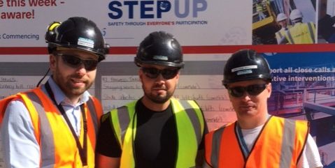 上个月的危险观察员奖颁给了马特·汉恩