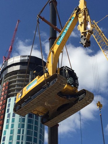 挖掘机开动的时候到了