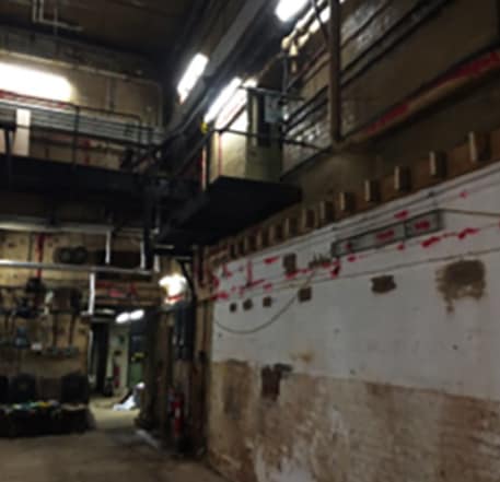 清除石棉-清除墙壁上的石棉