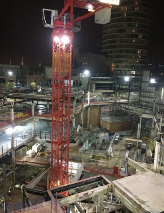 Pavillions购物中心